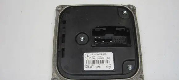 Mercedes-Benz A W176 Headlight ballast module Xenon A2189009303