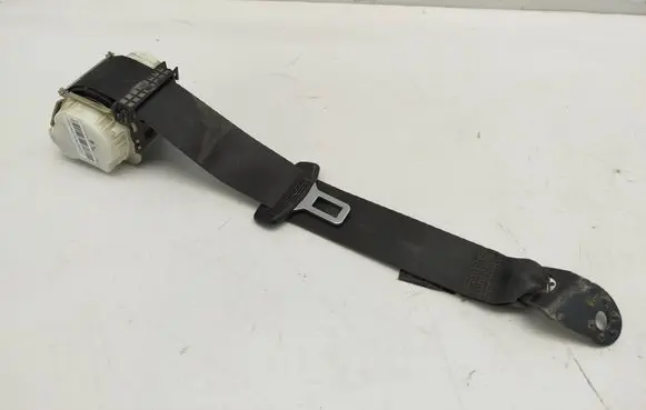 Skoda Fabia Mk2 (5J) Rear seatbelt 5J6857448A