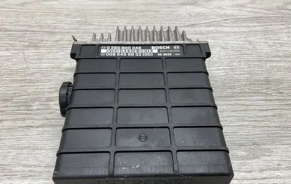 Mercedes-Benz 190 W201 Engine control unit/module 0280800346 0085459832