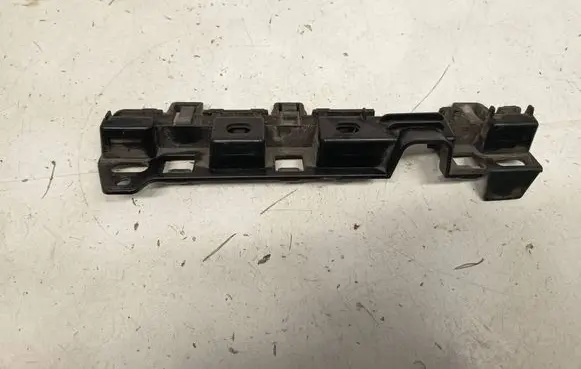 BMW 7 G11 G12 Sill supporting ledge 7357132