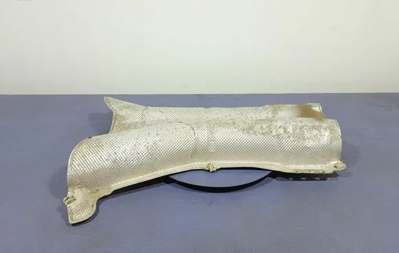 BMW X6 F16 Exhaust heat shield 7158410