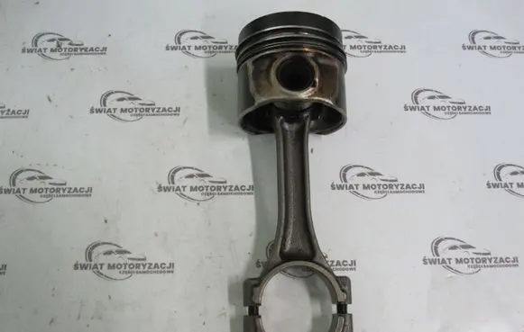 Volkswagen PASSAT B6 Piston with connecting rod