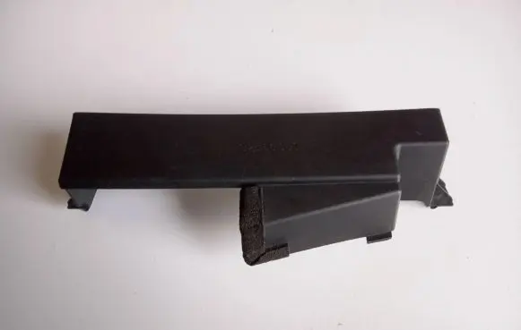 Mazda CX-7 Sound amplifier EG25669B0