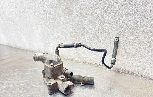 Opel Insignia A Thermostat/thermostat housing 