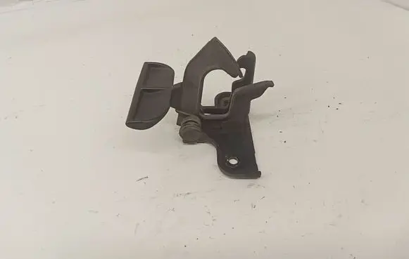 Mercedes-Benz CLS C219 Engine bonnet (hood) release handle A2098800164