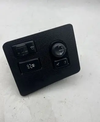 Nissan Qashqai+2 Wing mirror switch 664851D000 77779 9979477580