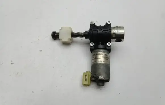 BMW 7 F01 F02 F03 F04 Seat adjustment motor 9168761