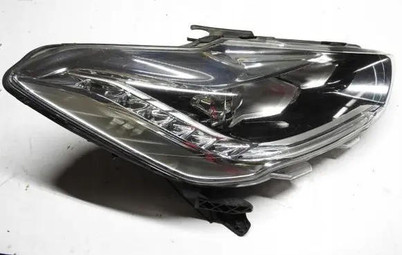 Peugeot 508 Headlight/headlamp 9686944310
