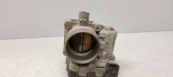 Skoda Octavia Mk2 (1Z) Throttle valve 03C133062A