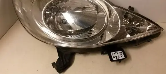 Peugeot 107 Headlight/headlamp 89532480 811300H040