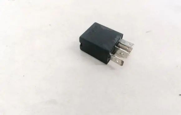Renault Scenic I Other relay 7700414484