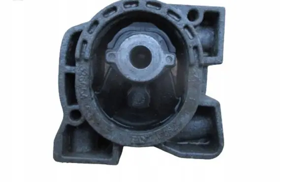 Mercedes-Benz A W169 Engine mount bracket A1692401018