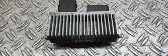 Nissan Qashqai Glow plug pre-heat relay 8200558438