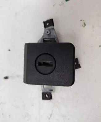 Maserati Coupe Tailgate/trunk/boot lock/catch/latch 
