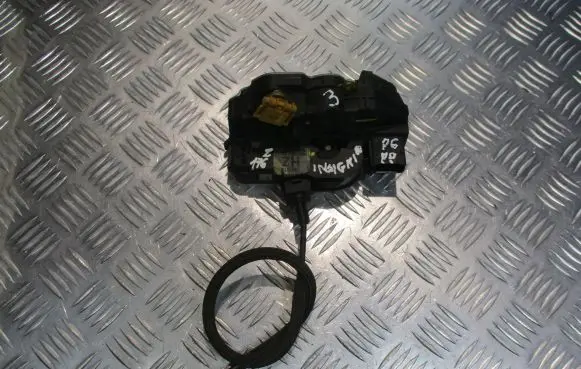Opel Insignia A Front door lock