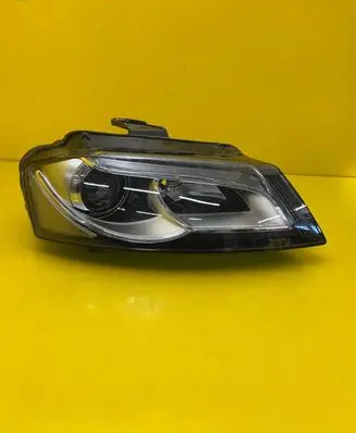 Audi A3 S3 8P Headlight/headlamp 8P0941030