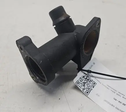 Audi A4 S4 B5 8D Engine coolant pipe/hose