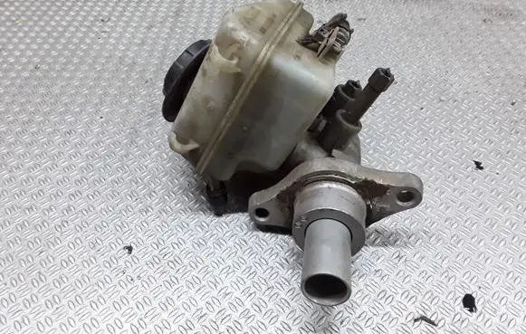 Opel Zafira B Master brake cylinder 32067271