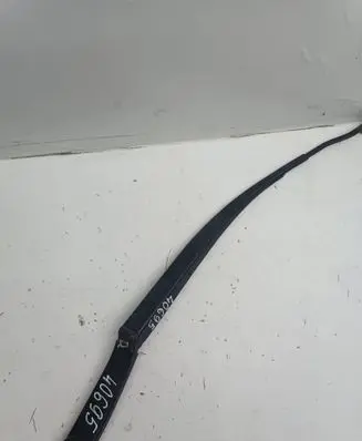 KIA Ceed Front wiper blade arm