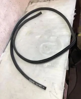 Nissan Juke II F16 Rubber seal rear door 