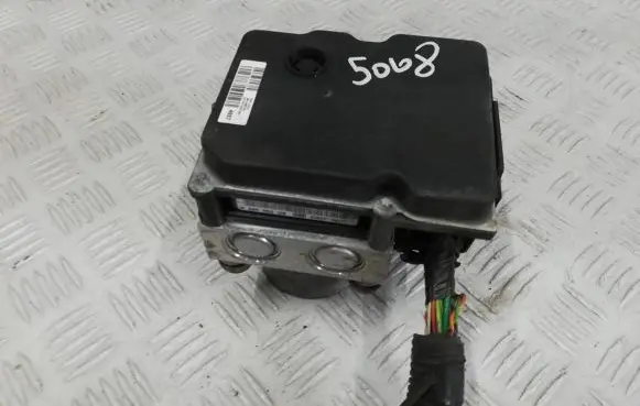 Peugeot 5008 ABS Pump 0265952126 51927S2171