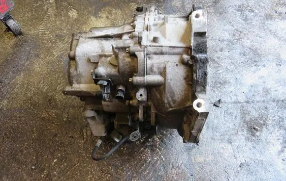 Opel Zafira C Manual 5 speed gearbox KRIS235789