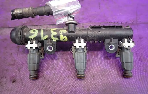 Nissan Primera Fuel main line pipe 0280151075