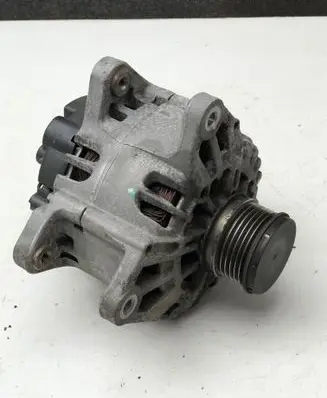 Renault Captur Generator/alternator 2612718A 231007865R 2114174133