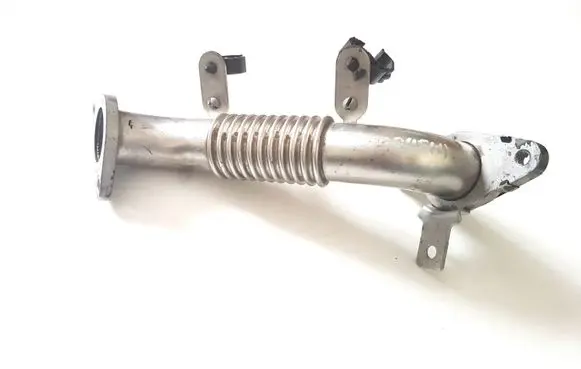 Land Rover Evoque I EGR valve line/pipe/hose G4D39F468KA