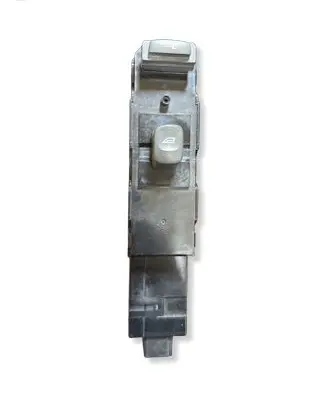 Volvo V70 Electric window control switch 9452961 00W50E MK50BG00101