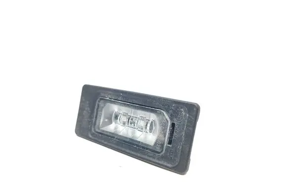 Audi A4 S4 B8 8K Number plate light 010998