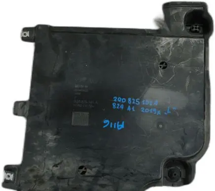 Audi A1 Engine splash shield/under tray 
