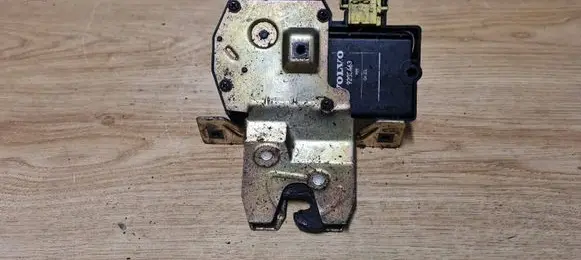 Volvo S80 Tailgate/trunk/boot lock/catch/latch 9170974