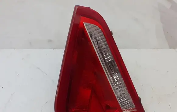 Audi A5 8T 8F Tailgate rear/tail lights 8T0945094 AU484