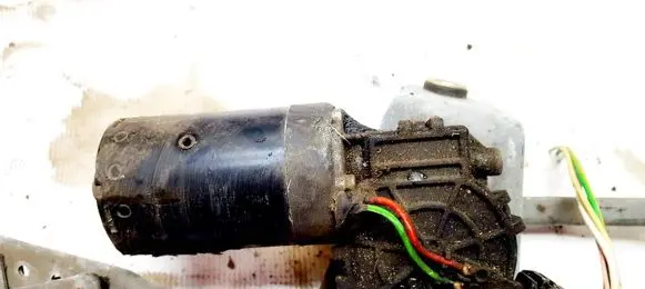 Peugeot 206 Wiper motor 0390241375