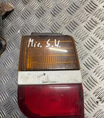 Mitsubishi Space Wagon Rear/tail lights