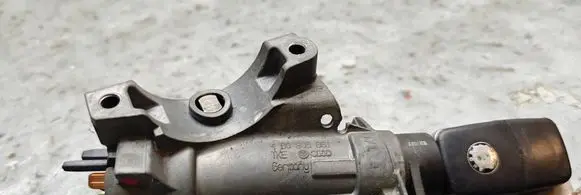 Skoda Superb B5 (3U) Ignition lock 4B0905851