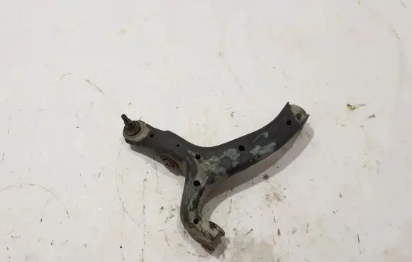 Volkswagen Amarok Front lower control arm/wishbone 2H0407151A