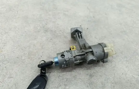 Hyundai Tucson JM Ignition lock 