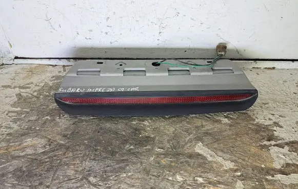 Subaru Impreza II Third/center stoplight 0EW2242 0EW24054 020103