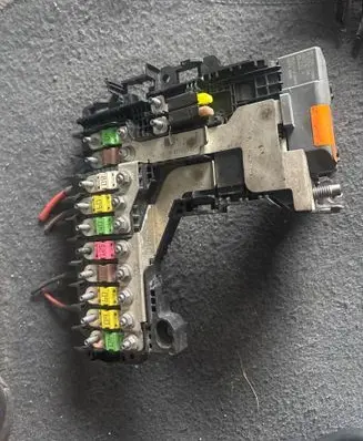 Citroen DS4 Fuse module 9665878380