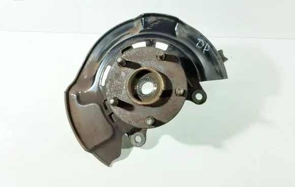 Toyota Prius+ (ZVW40) Front wheel hub