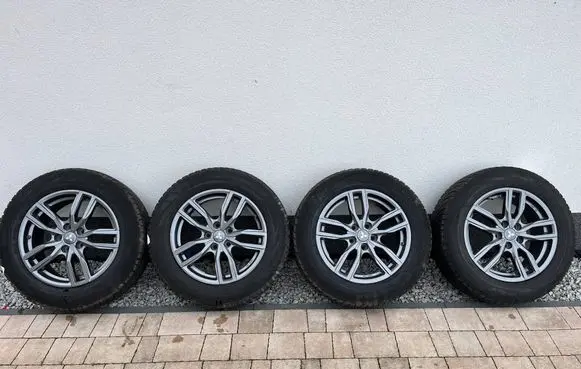 Mitsubishi Eclipse Cross R17 spare wheel 