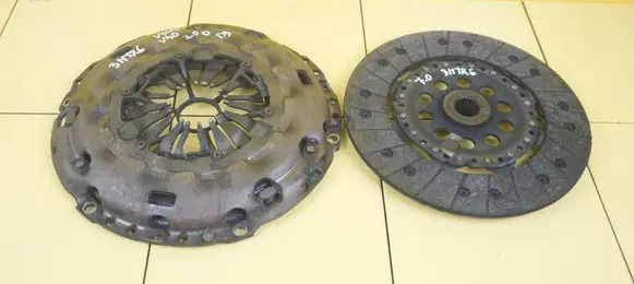Volvo V40 Clutch set kit 5F6N7550AB D5204T6 SPRZEGLO