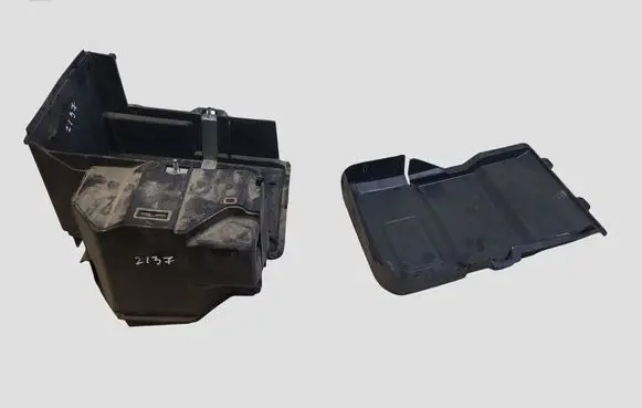 Ford Focus Battery box tray 3M5110723 3M5110A659AJ