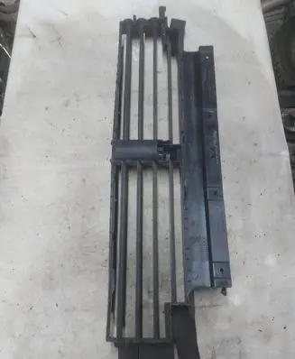 Ford Galaxy Intercooler air guide/duct channel BM218475JF 009773 201309270