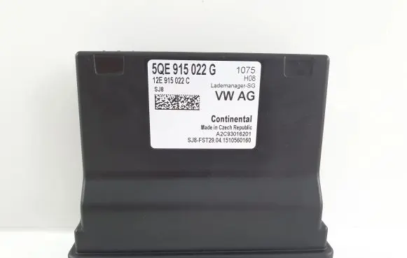 Volkswagen e-Golf Current control relay 5QE915022G A2C93016201