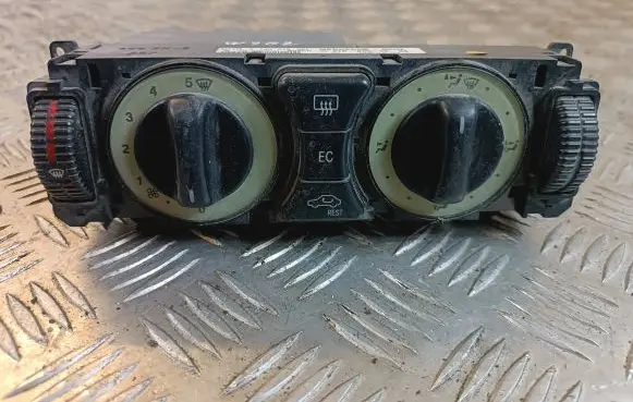 Mercedes-Benz C W202 Climate control unit 2108303085 9140010357 44W0001122