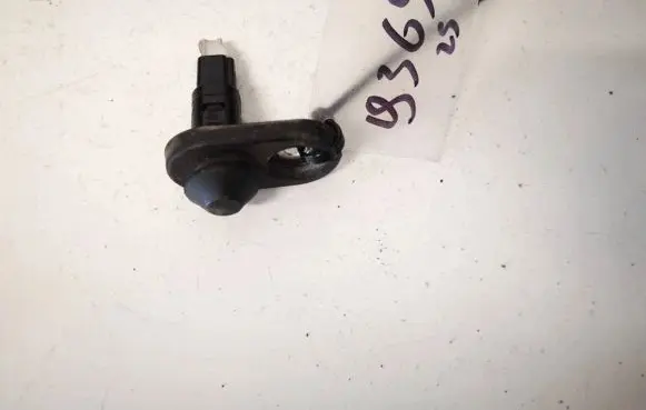 Toyota Yaris Front door sensor 