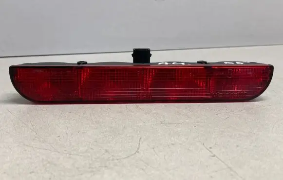 Audi A4 S4 B5 8D Third/center stoplight 0996400